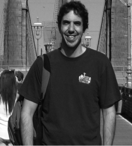 Gustavo Bondoni in black and white.